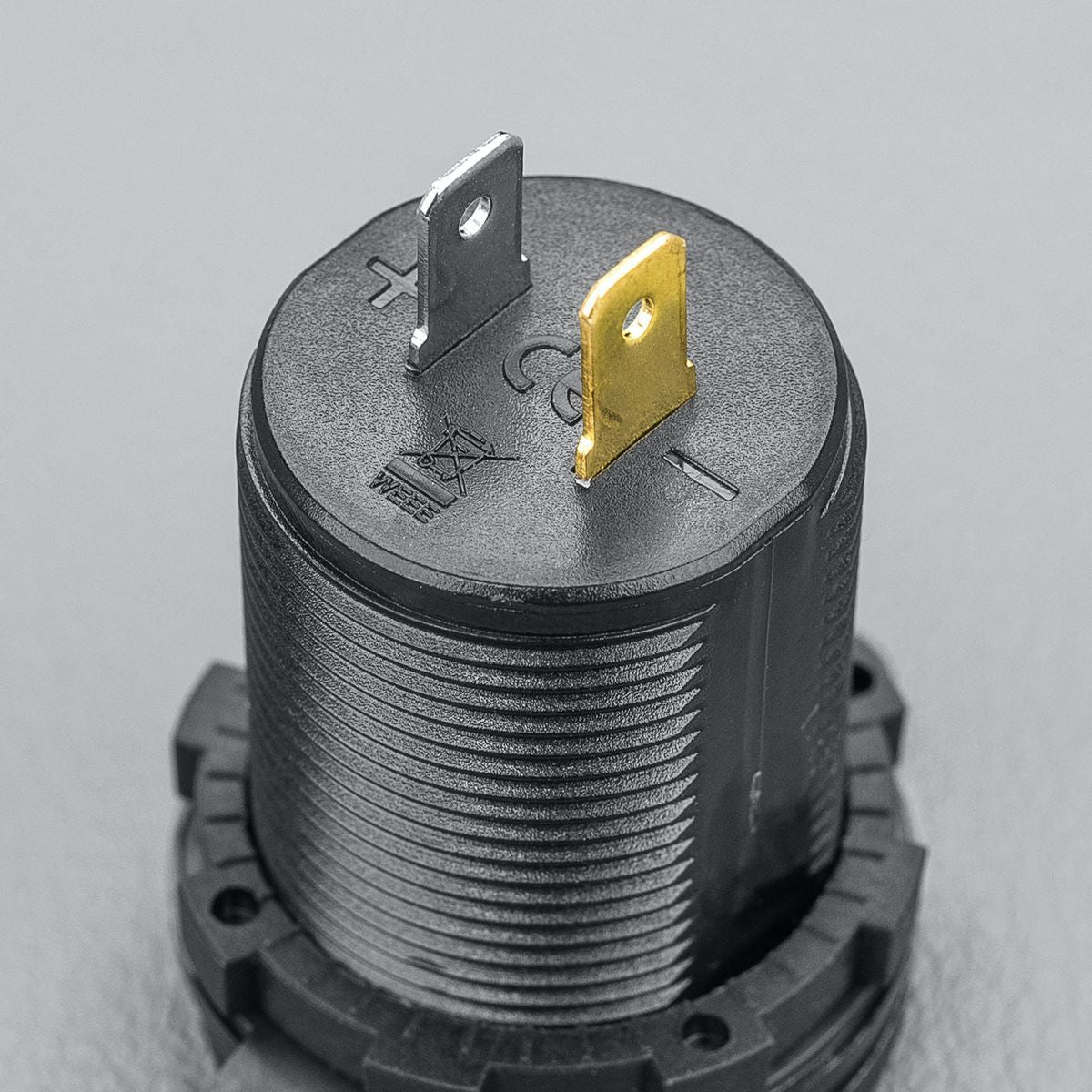 STEDI Dual Usb 4X4 Flush Mount
