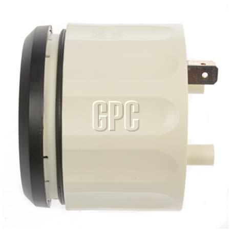 VDO Analogue Hour meter 52mm Round 12V 331032004