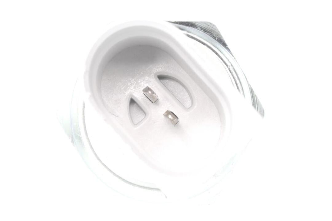 VEMO Oil Pressure Switch V10-73-0085