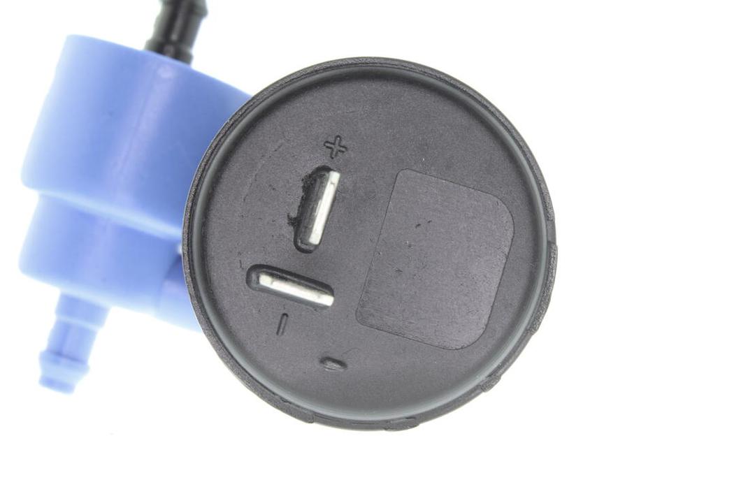 VEMO Windscreen Washer Pump V24-08-0001