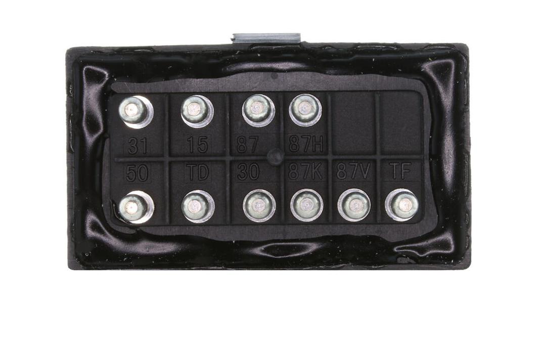 VEMO Fuel Pump Relay V30-71-0026