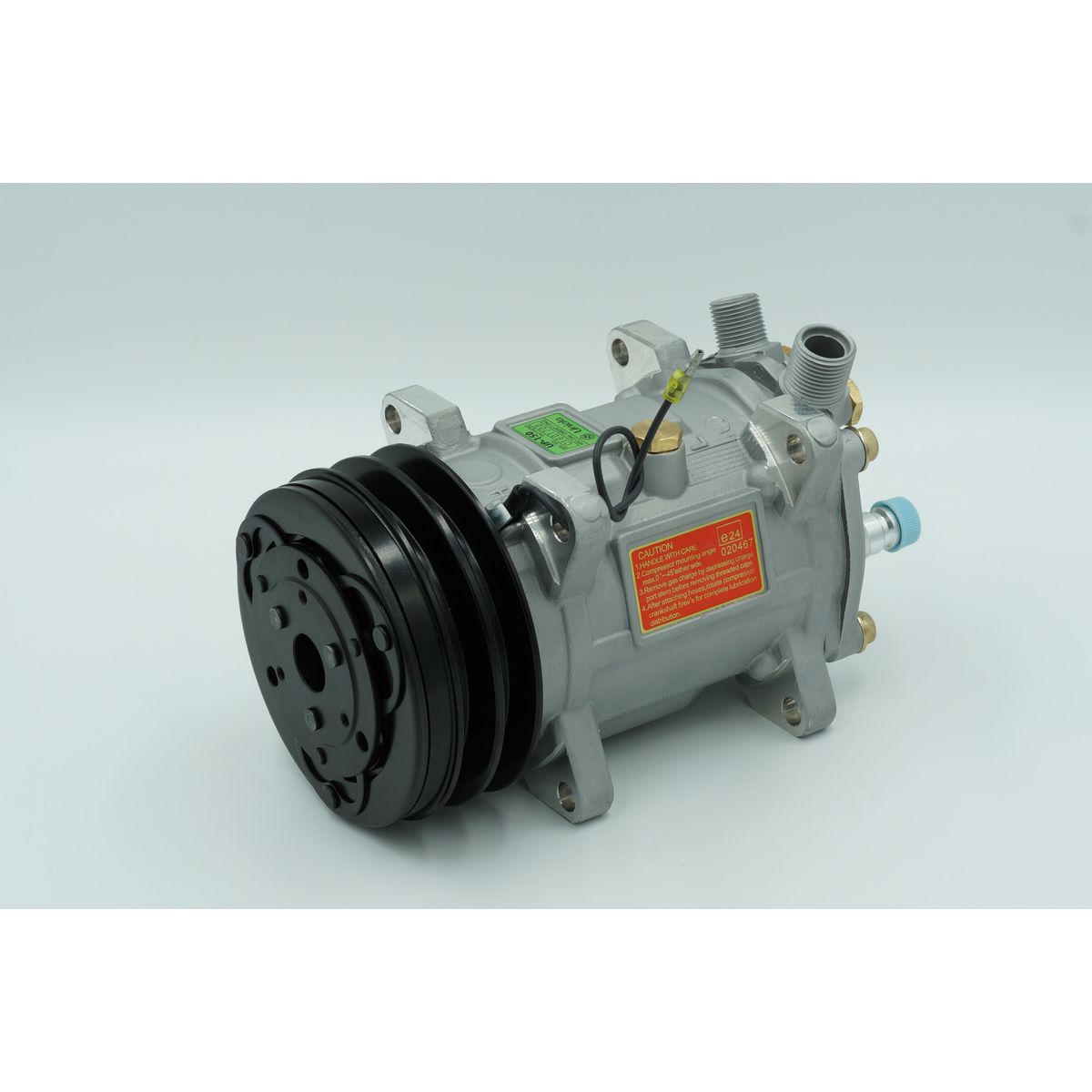 Unicla AC Compressor 12V Ear Mount UP150 CXU3780