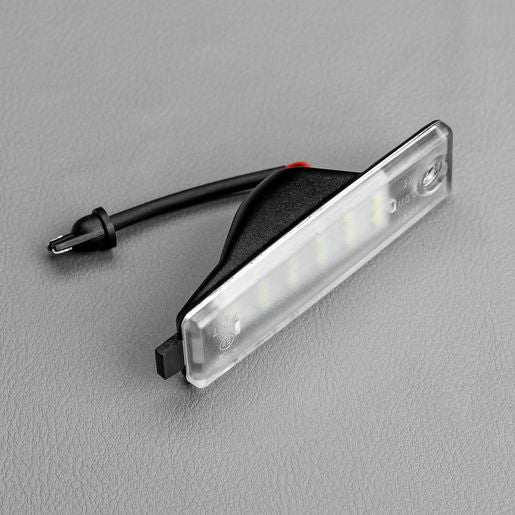STEDI License Plate Light Toyota Hiace H200 LEDCONVHIACLCNS