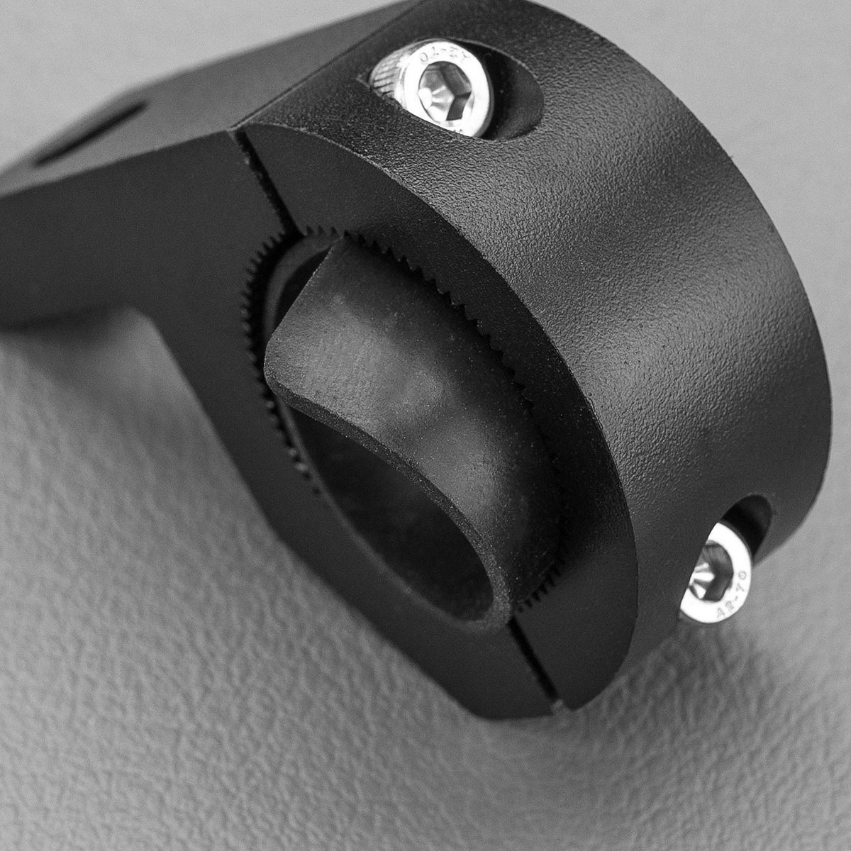 STEDI Light Mounting Brackets For ATV Roof Rack 35mm  LED BRK0035BLK1