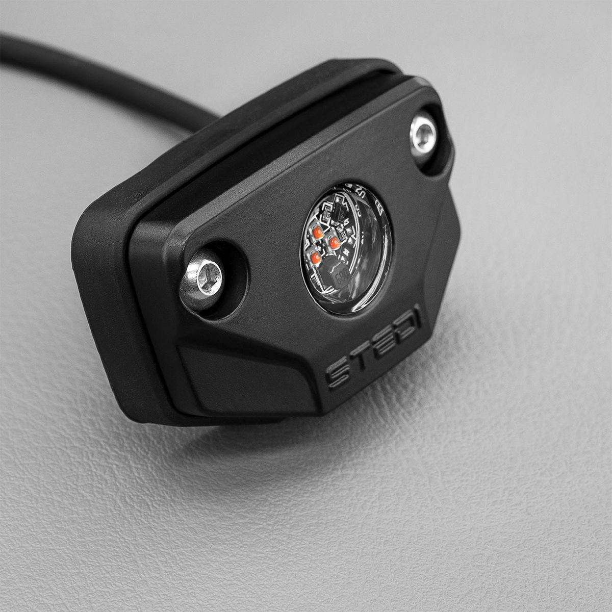 STEDI Surface LED Rock Light 1500k LEDROCKAMB1PC