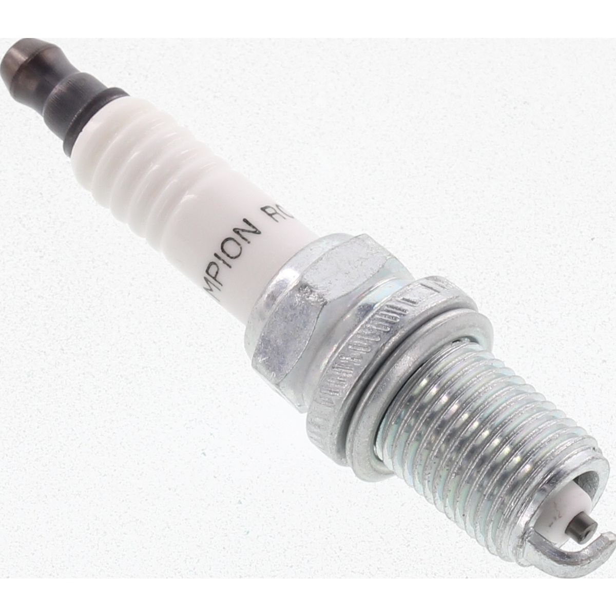 Champion Platinum Spark Plug RC8PYP4