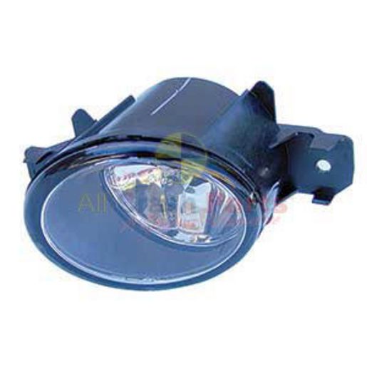 APG All Crash Fog Lamp Passenger Side Certified suits Various Nissan Models NDA-21060LHQ