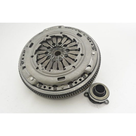 ClutchPro Clutch Kit With DMF KVW23512