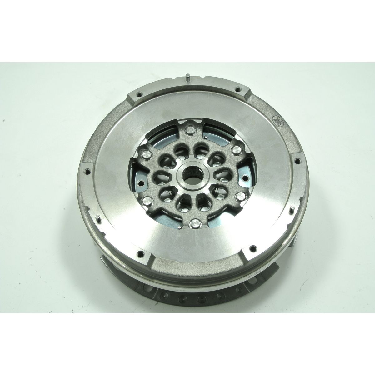 ClutchPro Dual Mass Flywheel With Flywheel Bolts FAU125DM