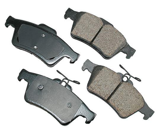 Akebono Euro Ultra-Premium Brake Pad Set Rear EUR1095