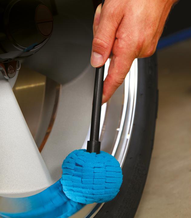 Bowden's Own Blue Ball Mini Me Polishing Brush