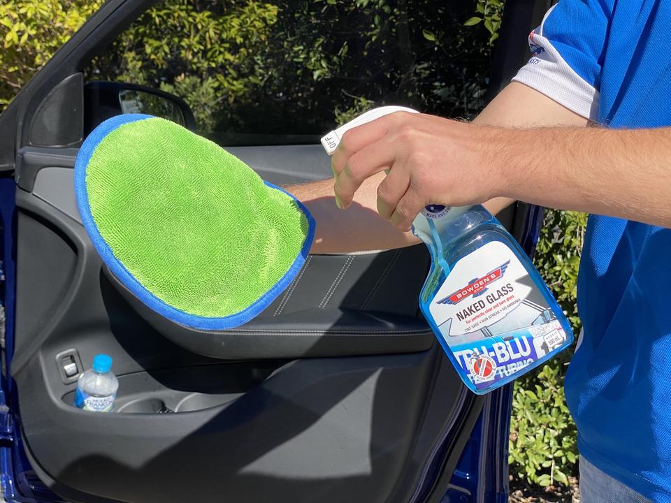Bowden's Own The Inta-Mitt Glass Cleaning Mitt