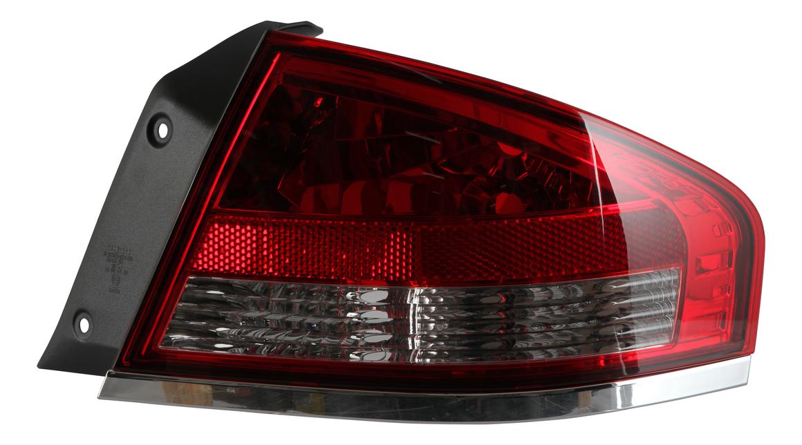 APG All Crash Tail Lamp Driver Side Certified Suits Ford Falcon BF 10/2005 to 4/2008 FAB-21049RHQ