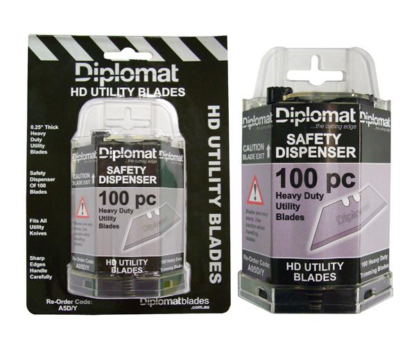 Diplomat H/Duty Carbon Steel Utility Blades 0.25in. Thick Dispenser (Pack of 100) 59x190.63mm A05DY
