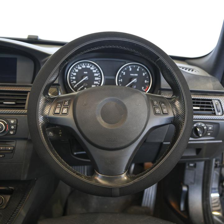 Gearup Steering Wheel Cover 36.8 x 39.4cm - Opp Core Black GUSWCFLCB
