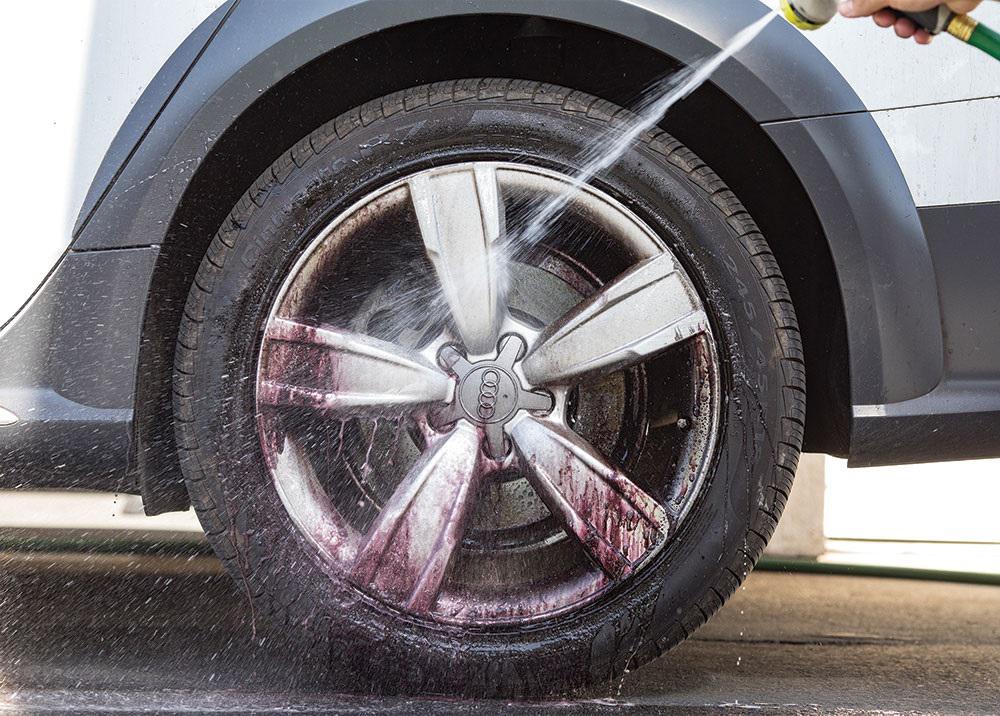Meguiars Ultimate All Wheel Cleaner 709ml G180124