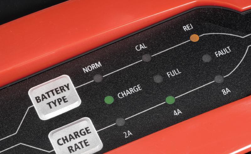 PROJECTA Pro-Charge 4A 12V Battery Charger PC400