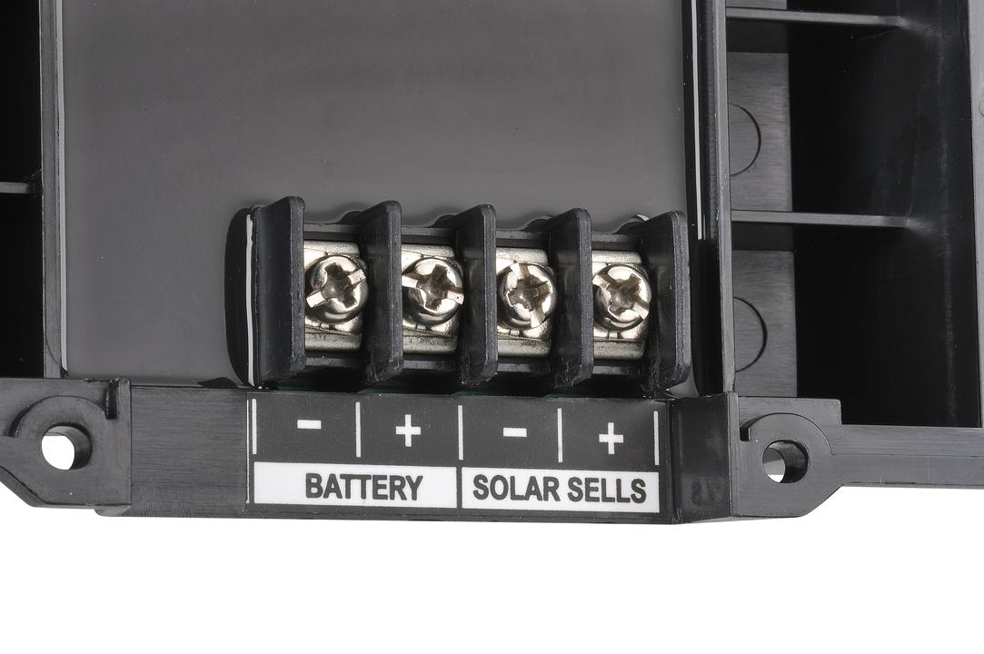PROJECTA 8A 12V Solar Charge Controller 4 Stage Auto SC008