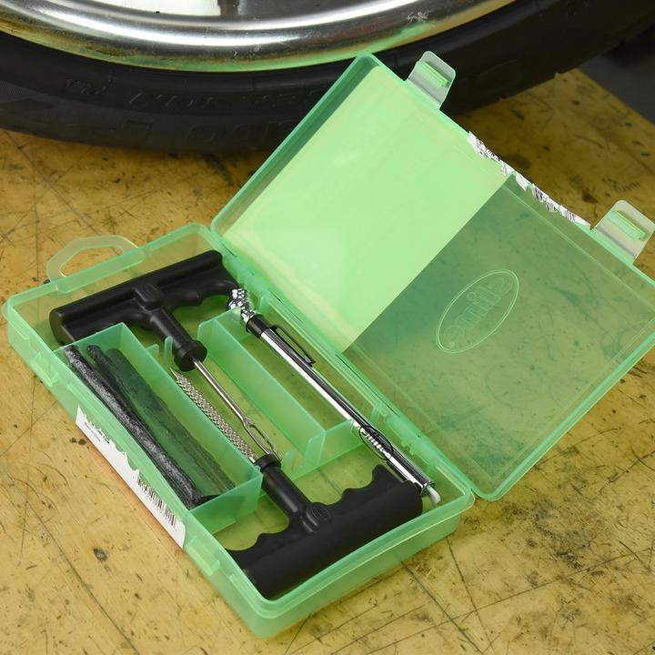 Slime Tyre Repair Tackle Kit 9 Piece 20133