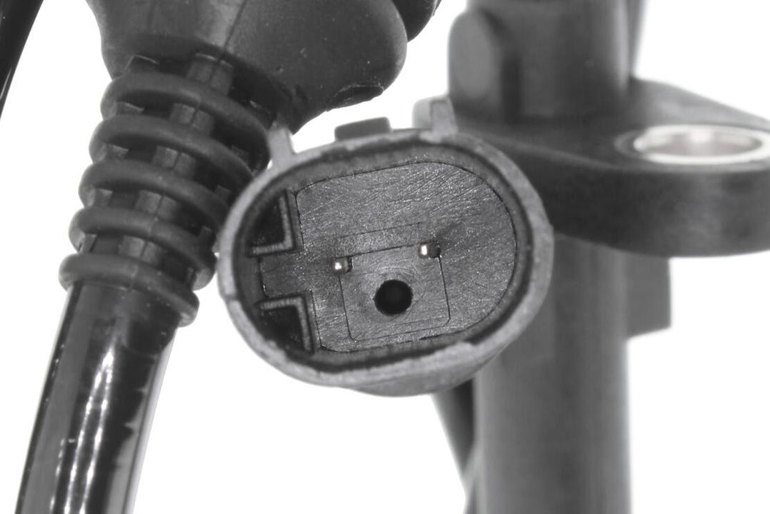 VEMO Wheel Speed Sensor Front V20-72-5195