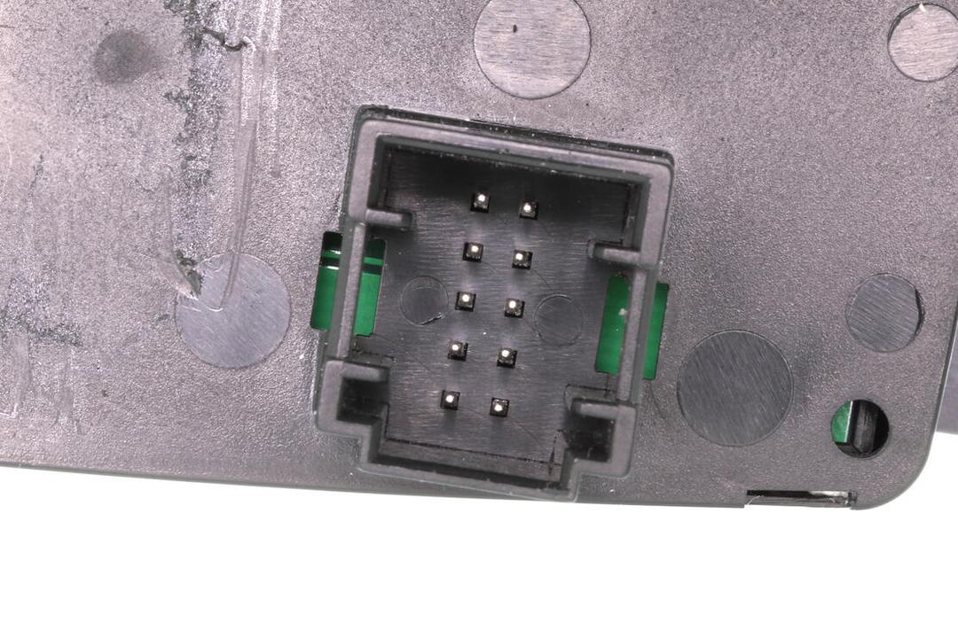 VEMO Park Brake Actuation Switch V20-73-0140