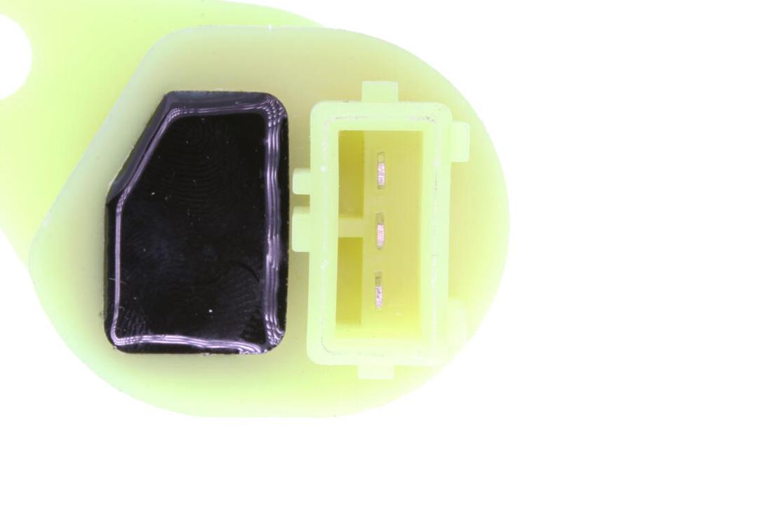 VEMO Speed Sensor V42-72-0038